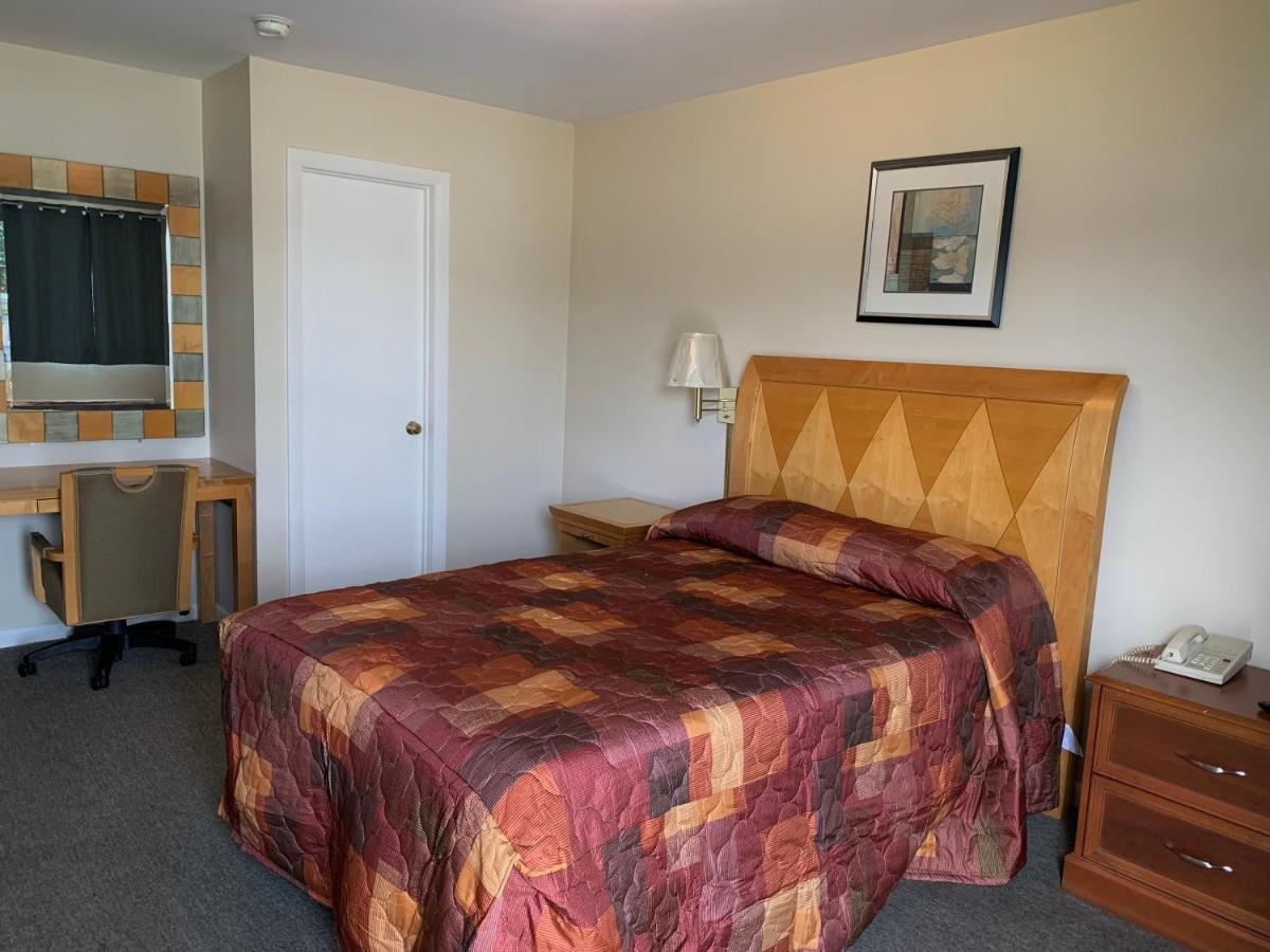 Nitey Nite Motel South Windsor Экстерьер фото